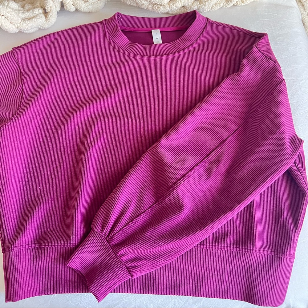 Pretty pink Lululemon crew neck